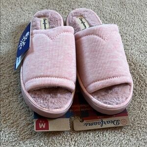 Dearfoams Pink Slippers